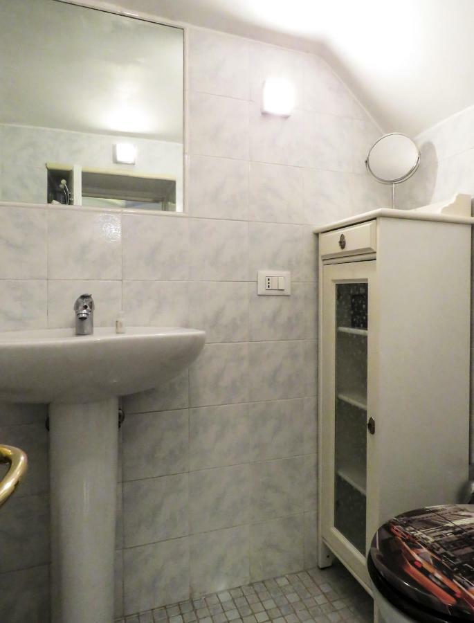 Casa Del Moro - Romantic Loft In Trastevere Eksteriør billede
