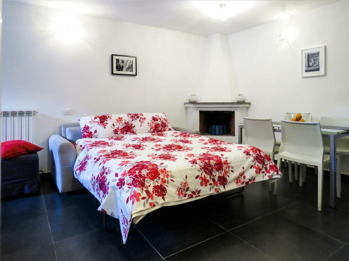 Casa Del Moro - Romantic Loft In Trastevere Eksteriør billede